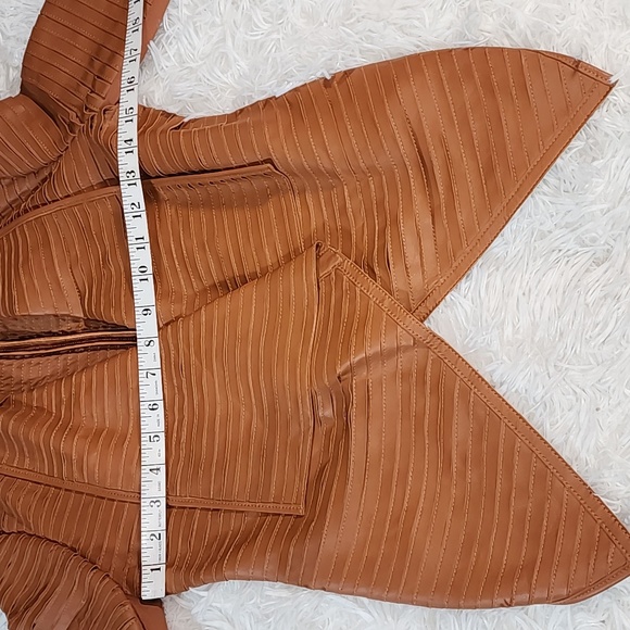 MARCIANO LOS ANGELES Women's Brown Jacket Used Once 100% Lamb - Picture 14 of 16